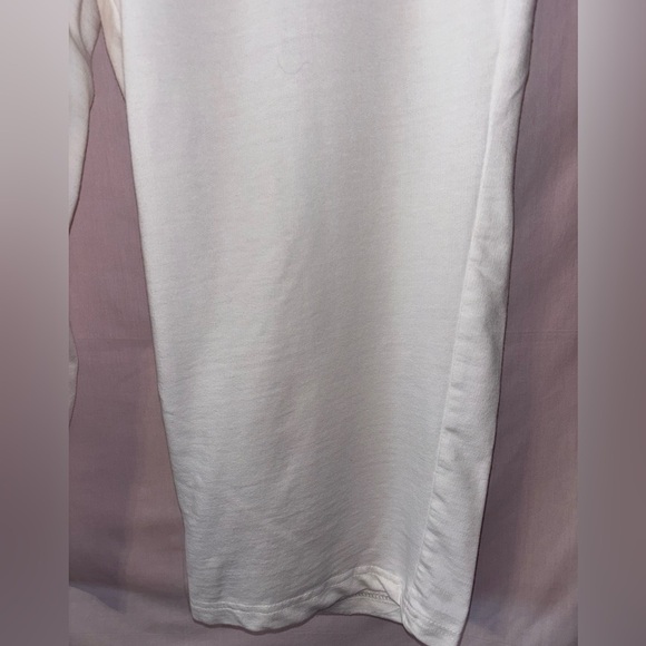 Star Style Knit Capris - Picture 5 of 9